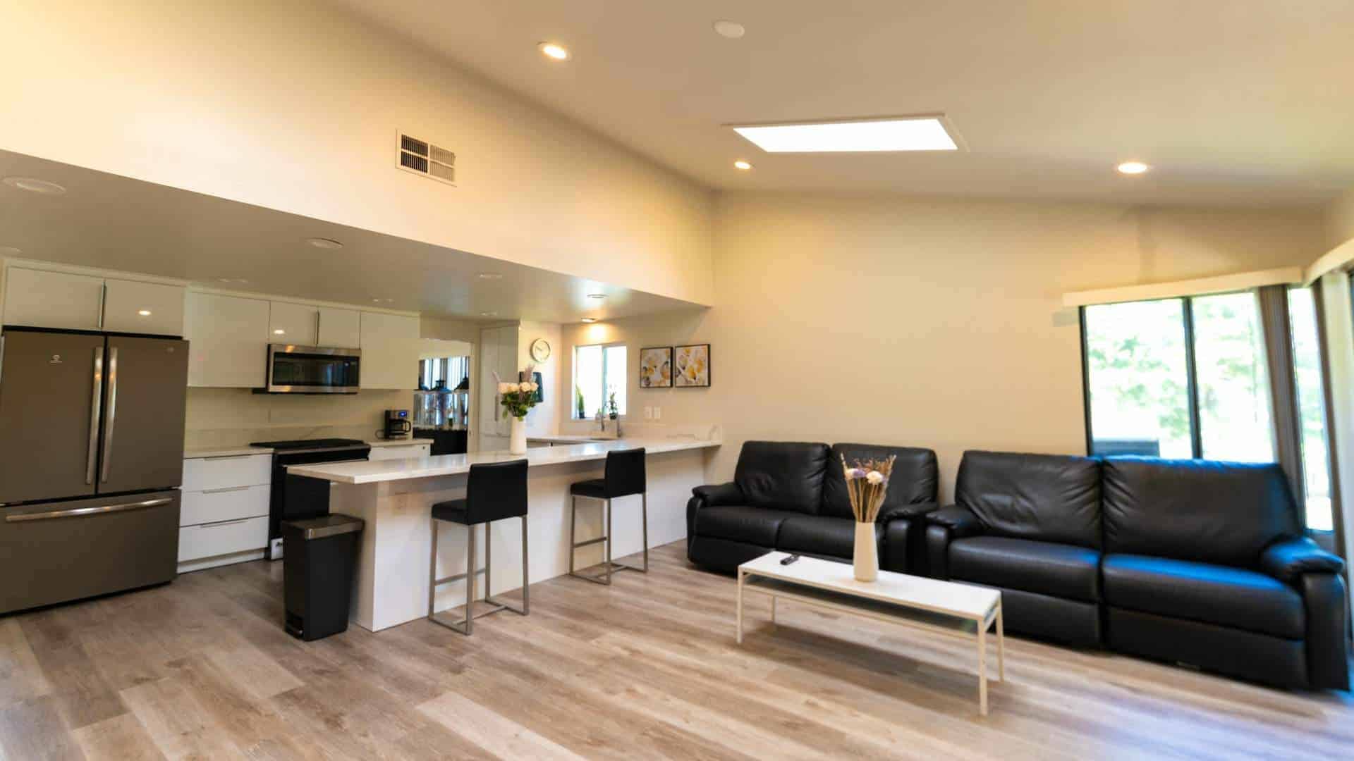 New Journeys Behavioral Health center specializing in Bipolar Disorder Treatment in Orange County